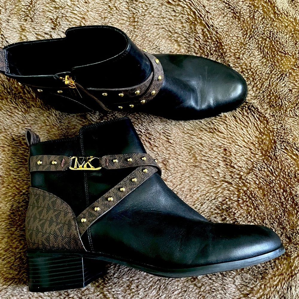 Michael Kors ankle boots size 11